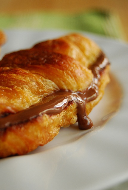 Glasgow Mobile Breakfast Returns For Another Helping of Croissants